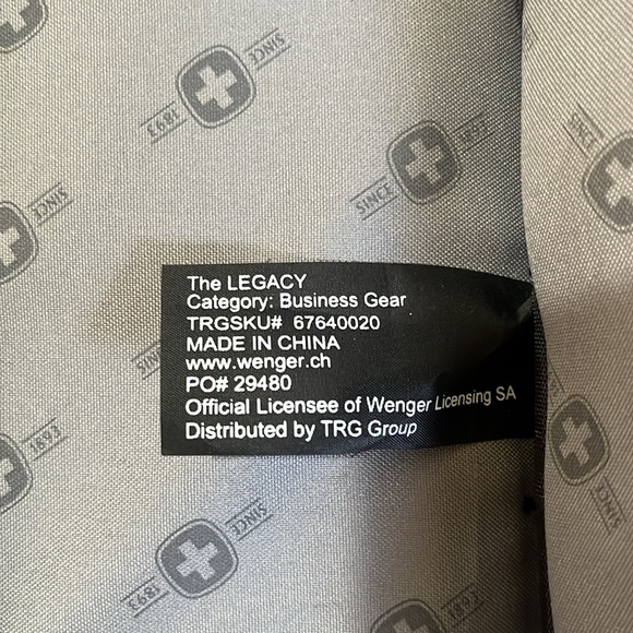 SwissGear by Wenger LEGACY 16` single compartment notebook case - Picture 5 of 8